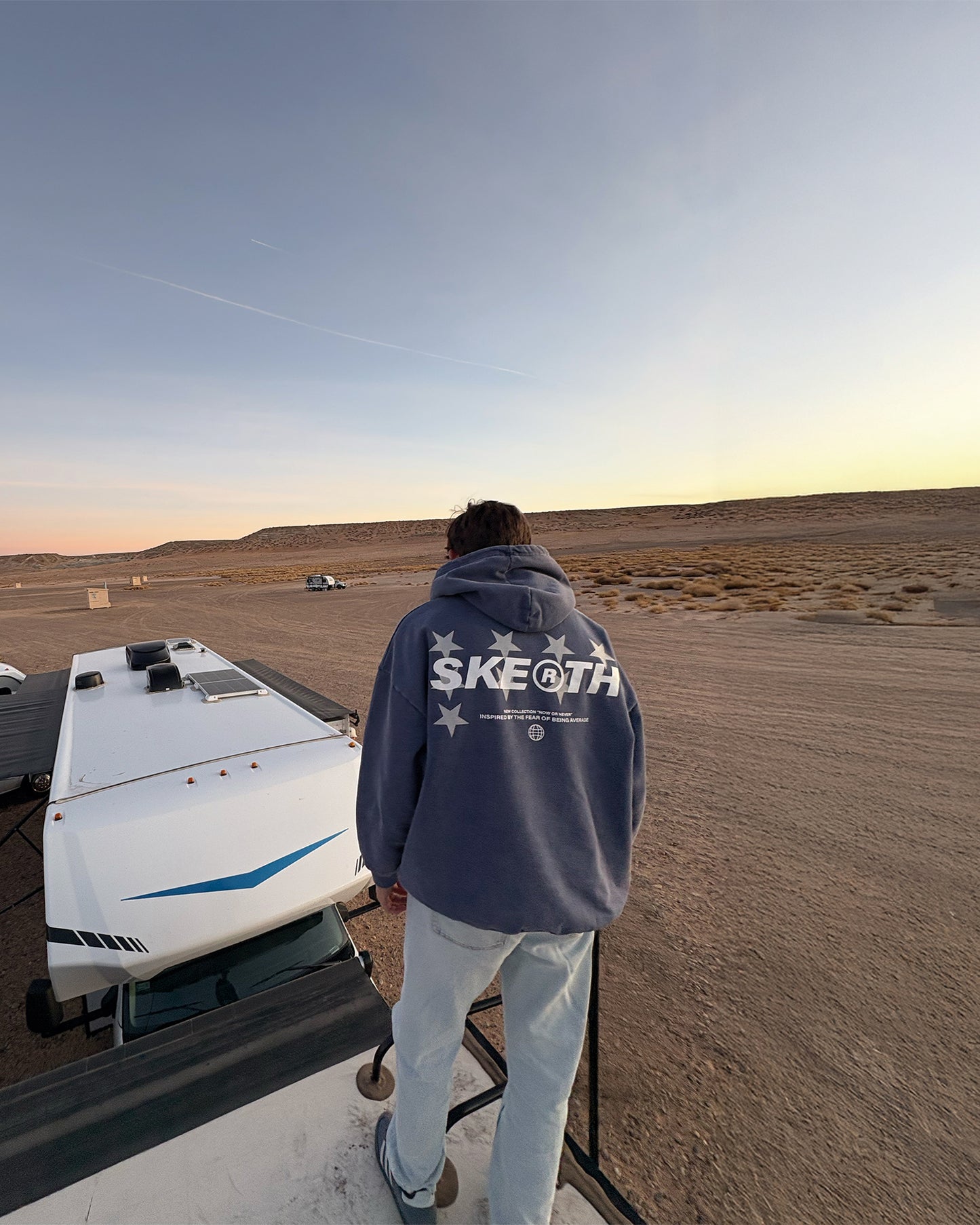 NOW OR NEVER HOODIE BLUE